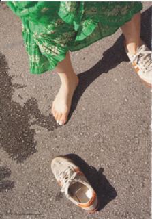 Yûko Ôshima feet photo 14