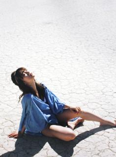 Yûko Ôshima feet photo 15