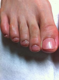Yûko Ôshima feet photo 17