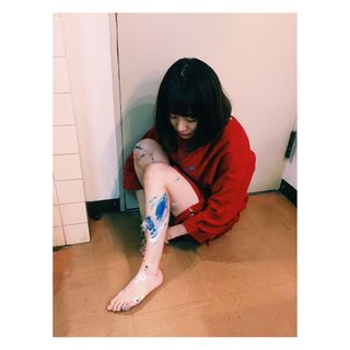 Yûko Ôshima feet photo 4