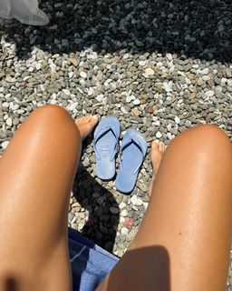 Yüsra Geyik feet photo 8