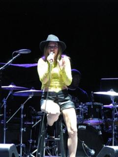 ZZ Ward feet photo 6