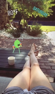 ZZ Ward feet photo 15