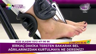 Zahide Yetis feet photo 3