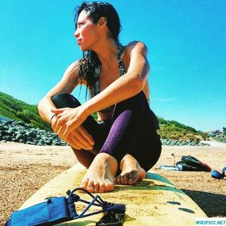 Zaho feet photo 5