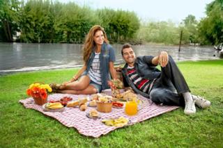 Zaira Nara feet photo thumbnail