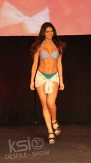 Zaira Nara feet photo thumbnail