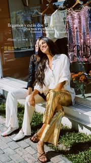 Zaira Nara feet photo thumbnail