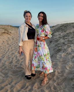 Zaira Nara feet photo thumbnail