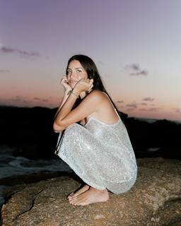 Zaira Nara feet photo thumbnail