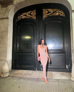 Zaira Nara feet photo thumbnail