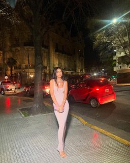 Zaira Nara feet photo thumbnail