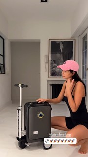 Zaira Nara feet photo thumbnail