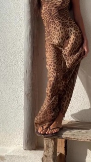 Zaira Nara feet photo thumbnail