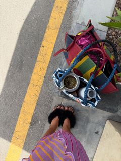 Zaira Nara feet photo thumbnail