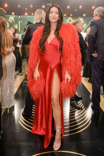 Zaira Nara feet photo thumbnail