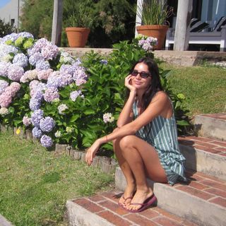 Zaira Nara feet photo 14