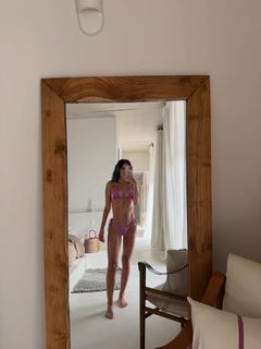 Zaira Nara feet photo 19