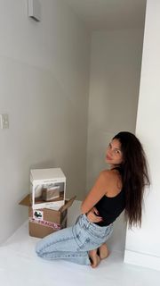 Zaira Nara feet photo 19