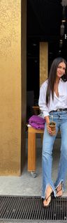 Zaira Nara feet photo 3