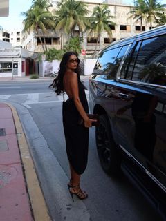 Zaira Nara feet photo 19