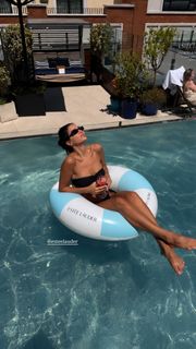 Zaira Nara feet photo 20