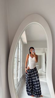 Zaira Nara feet photo 1