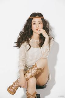 Zanilia Zhao feet photo 2