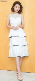 Zanilia Zhao feet photo 14