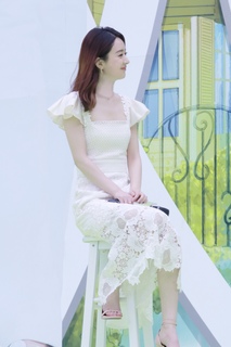 Zanilia Zhao feet photo 7