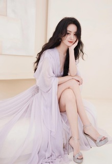 Zanilia Zhao feet photo 18