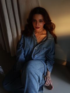 Zara Abbas feet photo 3
