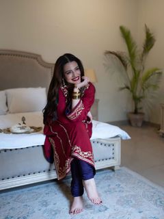 Zara Abbas feet photo 13