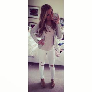 Zara Holland feet photo 1