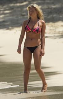 Zara Holland feet photo 6