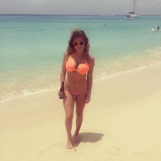 Zara Holland feet photo 9