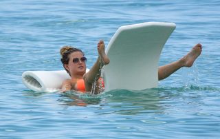 Zara Holland feet photo 14