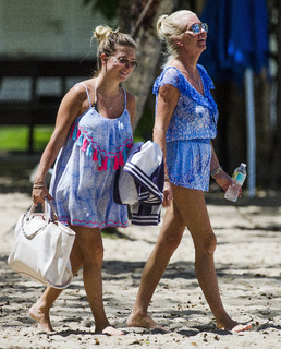 Zara Holland feet photo 19