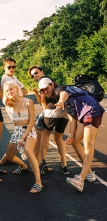Zara Larsson feet photo thumbnail