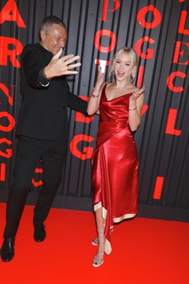 Zara Larsson feet photo thumbnail