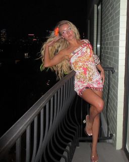 Zara Larsson feet photo 20