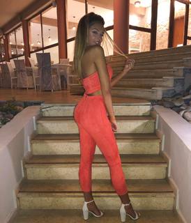 Zara McDermott feet photo 2