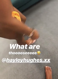 Zara McDermott feet photo 6