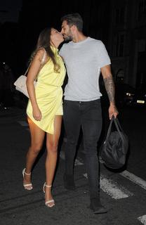 Zara McDermott feet photo 7