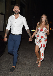Zara McDermott feet photo 7