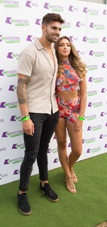 Zara McDermott feet photo 3