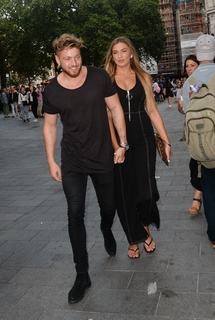 Zara McDermott feet photo 14