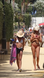 Zara McDermott feet photo 3