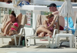 Zara McDermott feet photo 1