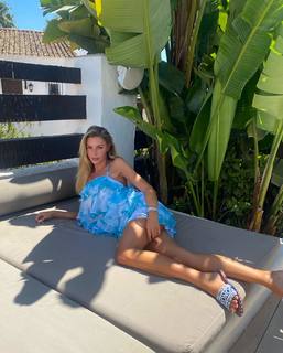 Zara McDermott feet photo 2